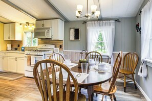 平房 (2 Bedrooms) | 住宿內部