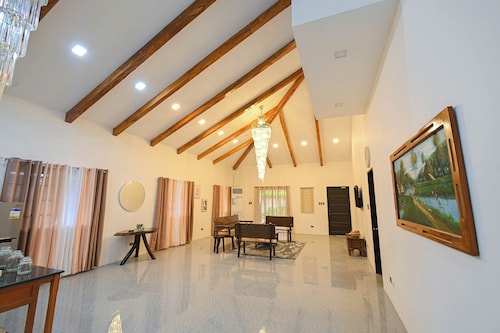 GAVs Abode: Your Spacious and Peaceful home in Duma