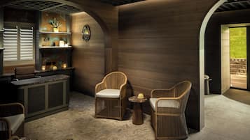 Couples treatment room(s), steam room, body treatments