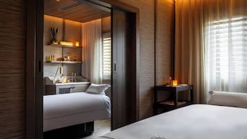 Couples treatment room(s), steam room, body treatments