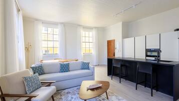 Apartment | 2 bedrooms, Internet