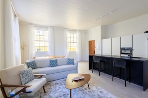 2 habitaciones y acceso a internet