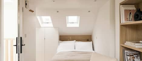 1 chambre, fer et planche Ă repasser, Wi-Fi gratuit, draps fournis