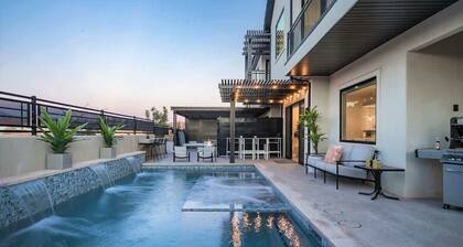 30-31| 2 large homes * Sleeps 50! * Private Pools