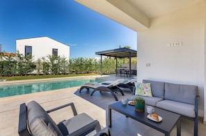 Terrace/patio - Villa Silvia - modern villa with private pool near Porec (Mihatovici)