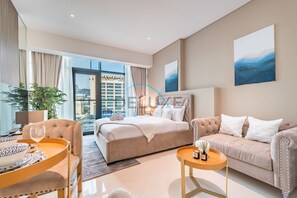 Ferros/tábuas de passar roupa, Wi-Fi de cortesia, roupa de cama