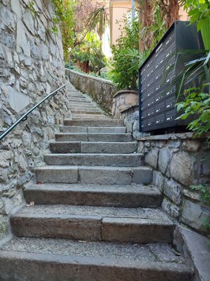 Exterior detail - Horizon (Como)