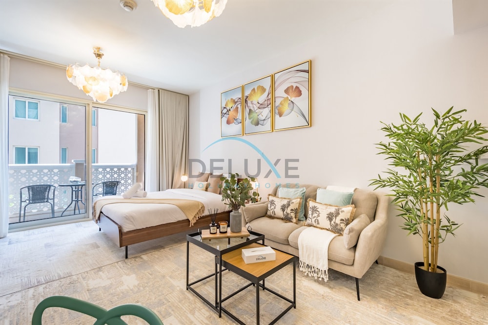 Contemporary Studio in Manara 6, Jebel Ali by Deluxe Holiday Homes
