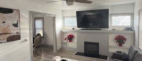 Smart-TV, Kamin