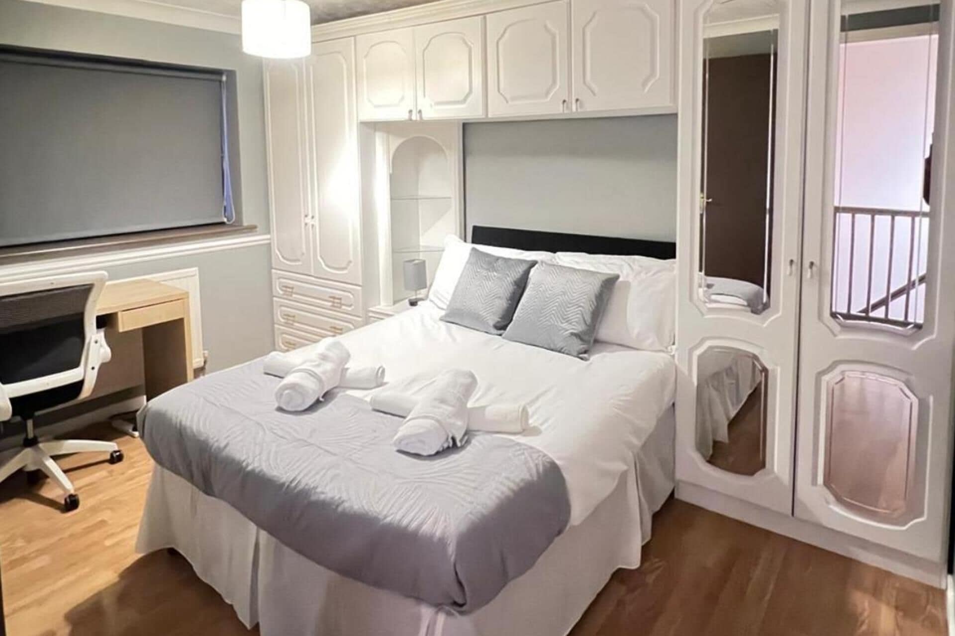 3 bedrooms, iron/ironing board, free WiFi, bed sheets