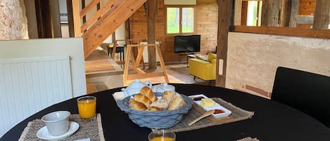 Desayuno continental incluido todos los días
