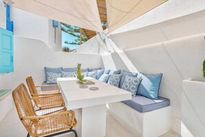 Apartment | Outdoor dining - Apartment in Mykonos for 2 People (Mykonos)