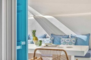 Dining - Apartment in Mykonos for 2 People (Mykonos)