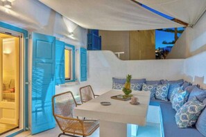 Apartment | Dining - Apartment in Mykonos for 2 People (Mykonos)