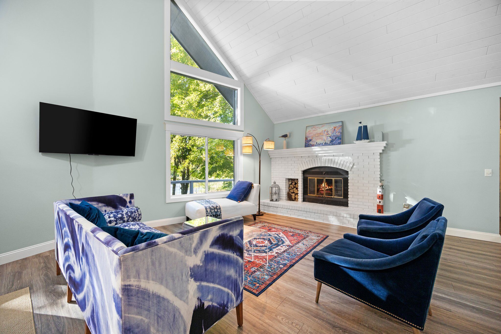 TV connectée, cheminée