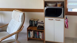 Interior - Rural gite in the beautiful Lot et Garonne with air con. Heated swimming pool. (Coulx)