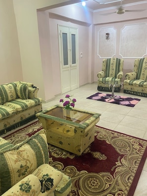 Interior - Cozy 1-bedroom apartment in awesome Luxor with AC, WiFi (Luxor)