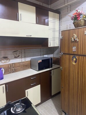 Private kitchen - Cozy 1-bedroom apartment in awesome Luxor with AC, WiFi (Luxor)