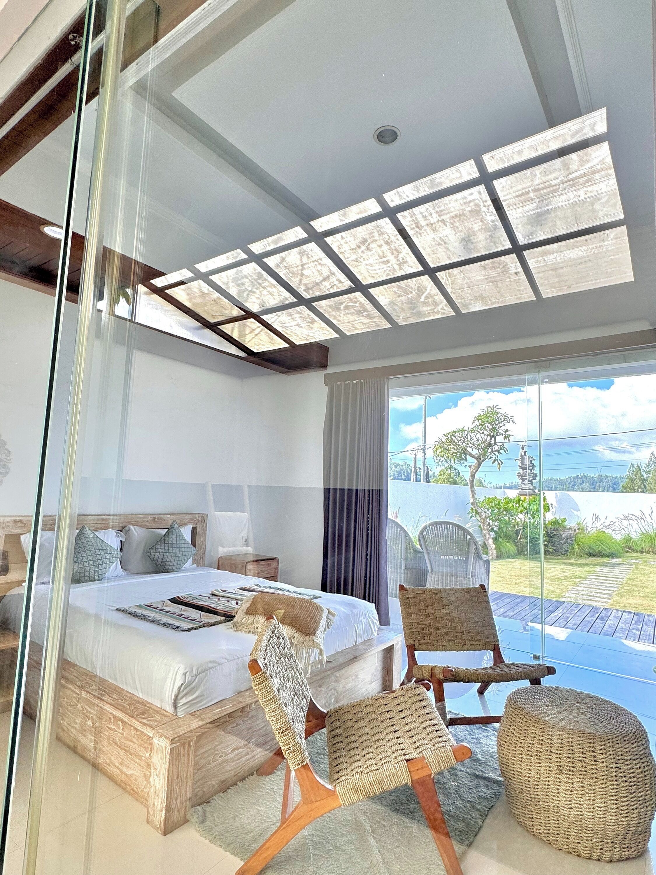 Deluxe Room with Private Jacuzzi Natural Hot Springs | Vistas desde la habitación