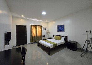 Double Room | View from room - Amazing View Mountain Farm Resort (Mabitac)