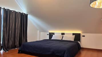 Villa with rooftop | 1 bedroom, desk, blackout curtains, free WiFi