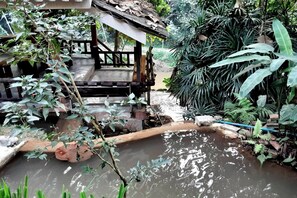Front of property - The Cascade - Mae Taeng Waterfall Bungalows (Mae Taeng)
