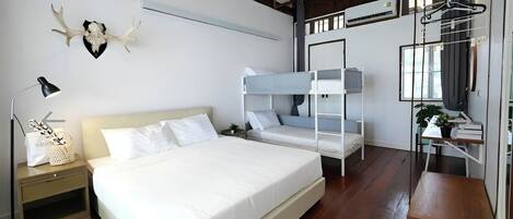 Villa, 2 Bedrooms | 2 bedrooms, in-room safe, free WiFi, bed sheets