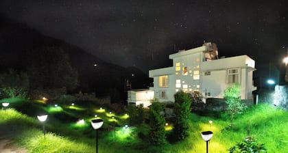Queen's Hotel Mount Garden Kodaikanal