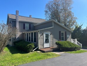 Exterior - Andrew's Place - ~1 mile to Cooperstown Dreams Park (Cooperstown)