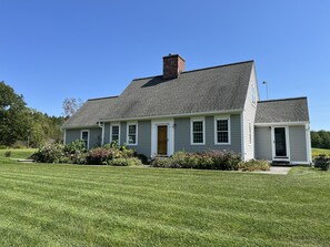 Exterior - Private Countryside Oasis (Treadwell)