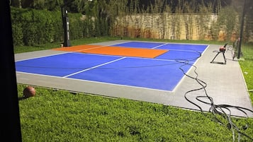 Sportplatz