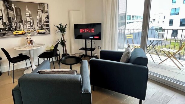 TV og kontorer