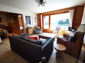 TV, offices - Magnificent Apartment / 8P / 4 Bedrooms / Garden /parking (Megève)