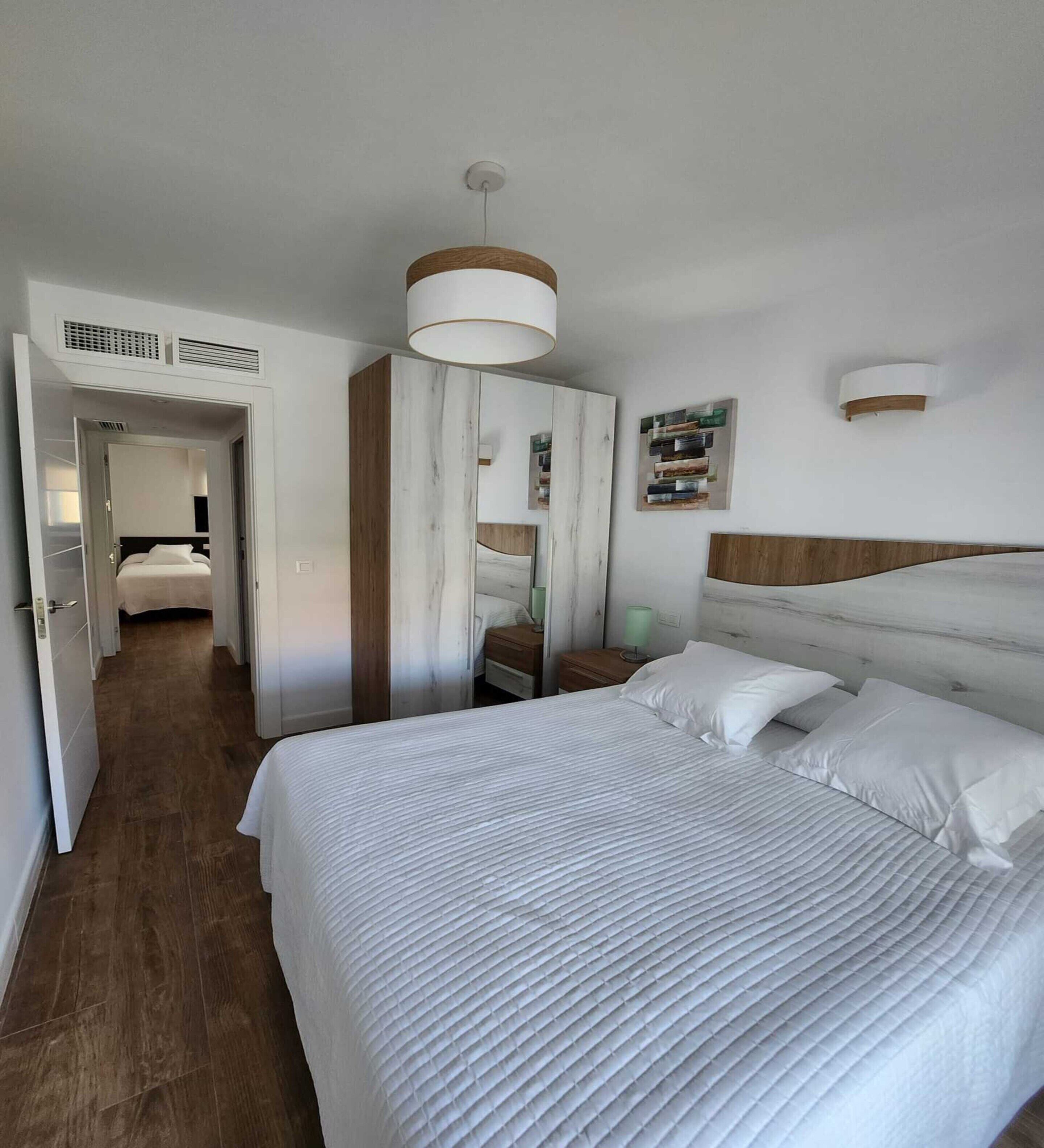 2 bedrooms, bed sheets