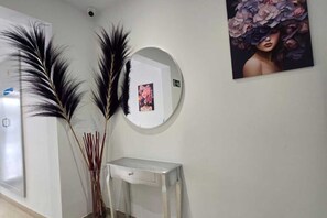 House | Reception - Welcoming Holiday Home Near Center (Fuengirola)