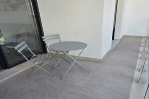 House | Dining - Welcoming Holiday Home Near Center (Fuengirola)