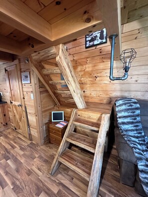 Interior - Cozy log cabin located in downtown Moravia, Iowa.  (Moravia)