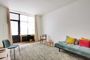 Apartment | Living area - Cosy Apartment - 1br/2p - Ternes/arc de Triomphe (Paris)