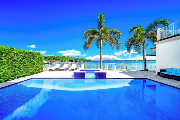 Outdoor pool, a heated pool