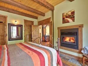 5 bedrooms, iron/ironing board, WiFi, bed sheets - Rustic cottage Tremblant - La Maison Rouge (Mont-Tremblant)