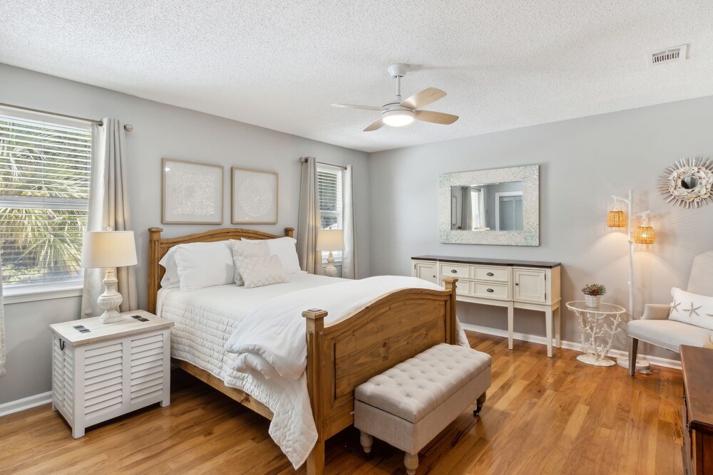 Luxury Amelia Island 2BR Updated Home Fernandina Beach Vrbo