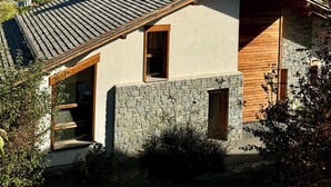 Uklassifisert bilde, 3 av 35, knapp