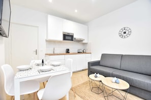 Apartment | Private kitchen