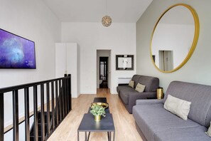 Apartment | Living area