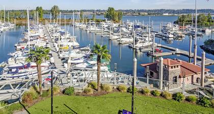 Landing | Modern 1BD, Clubhouse, Pool