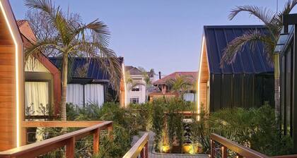 Vernazza Cabin - Urban Cabin