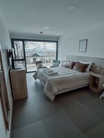 Ropa de cama de alta calidad, cubrecamas y colchones con pillow-top 