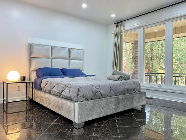 6 dormitorios, tabla de planchar con plancha, wifi y ropa de cama