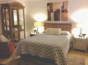 1 bedroom, free WiFi, bed sheets