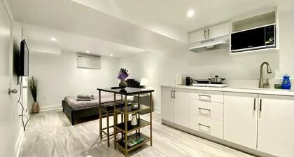 Bachelor - Luxury, Comfortable & Affordable